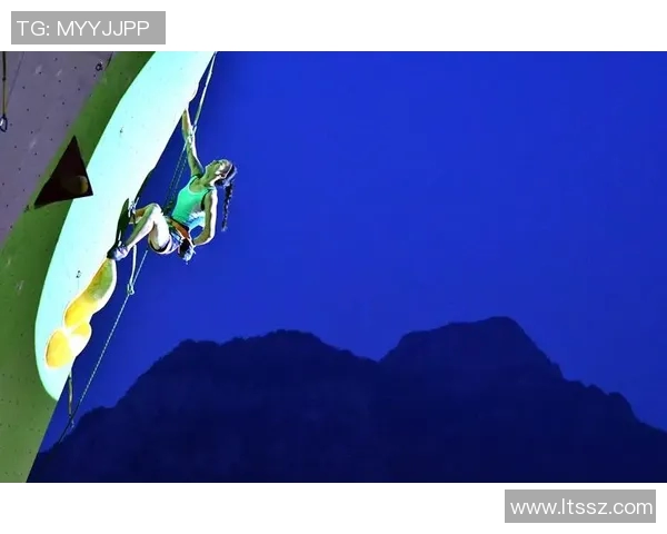 重庆攀岩队战术之争引发热议探讨攀岩竞技的未来发展方向